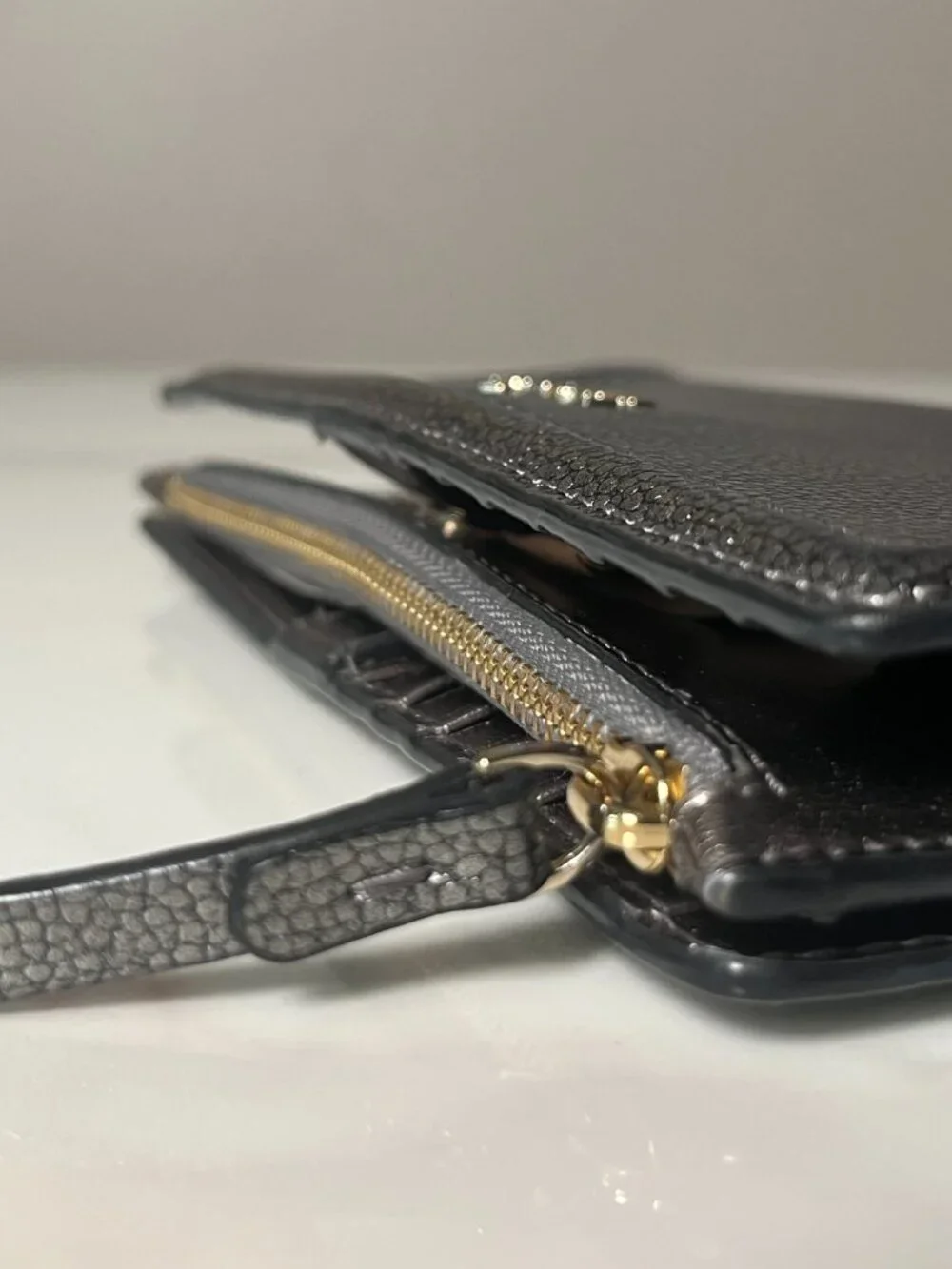 Kate Spade New York Metallic Pebbled Gunmetal Leather Wallet - Picture 10 of 10